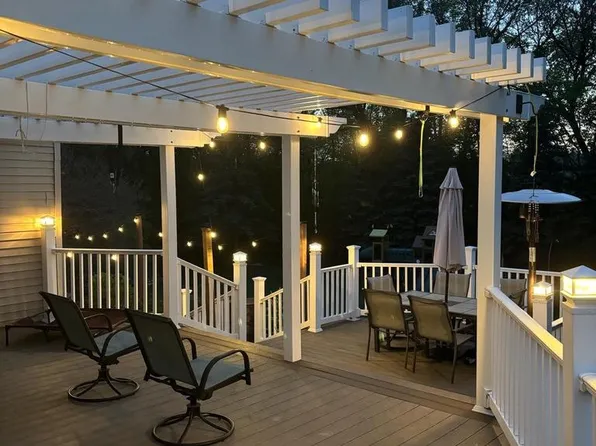 N6839 Donlin Drive, Pardeeville, WI 53954