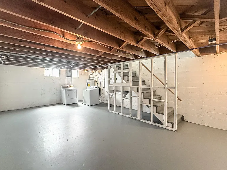 Sun Basin Apartments — Photo 18