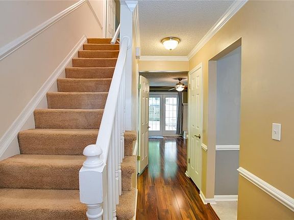 5th image of 4634 Greenlaw Dr
