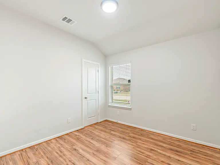 9717 Snowbell Ln — Photo 25
