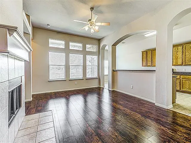 2761 Cascade Cove Dr — Photo 4