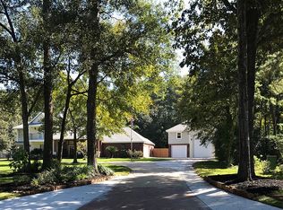 14832 Oak Shores Dr, Willis, TX 77318