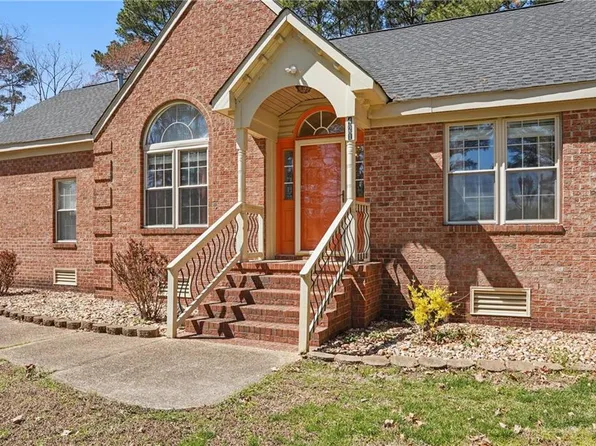 421 Richneck Rd, Newport News, VA 23608