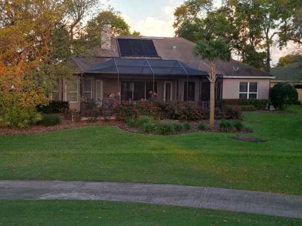 9453 Savannah Ct, Weeki Wachee, FL 34613