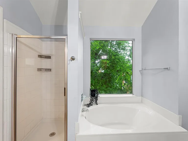 11745 Logan Ridge Dr — Photo 30