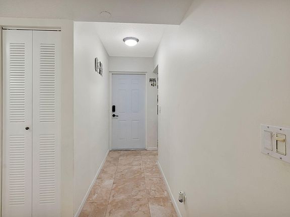 4th image of 2070 Homewood Boulevard #1150