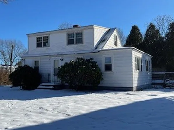 1360 Woodbury Avenue, Portsmouth, NH 03801