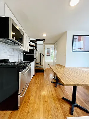 Rented by The Downtown LLC | media 41