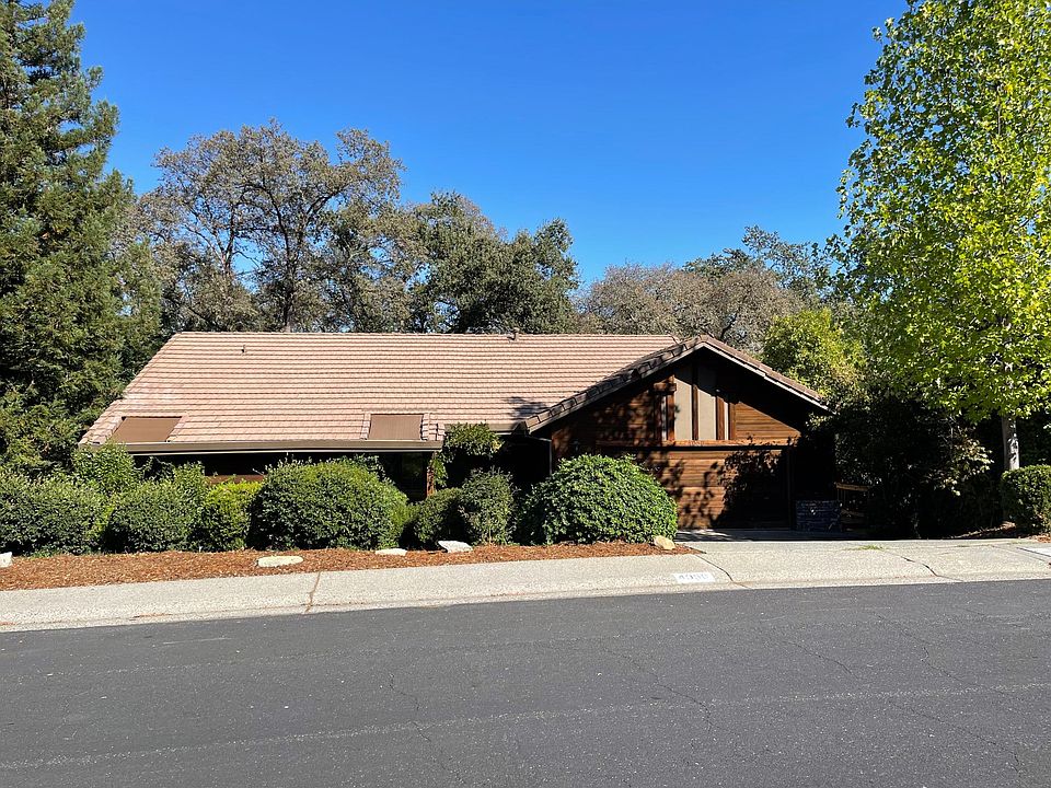 1st image of 4050 River Woods Dr