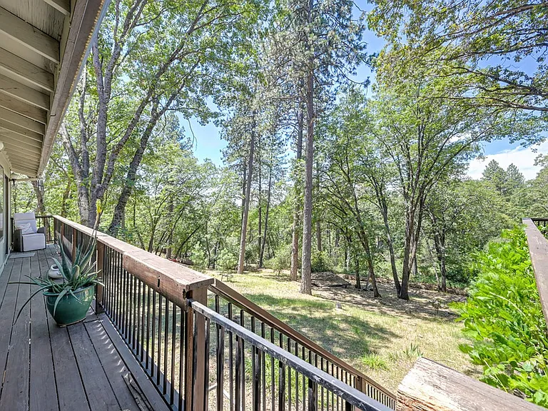 16832 Alice Way — Photo 82