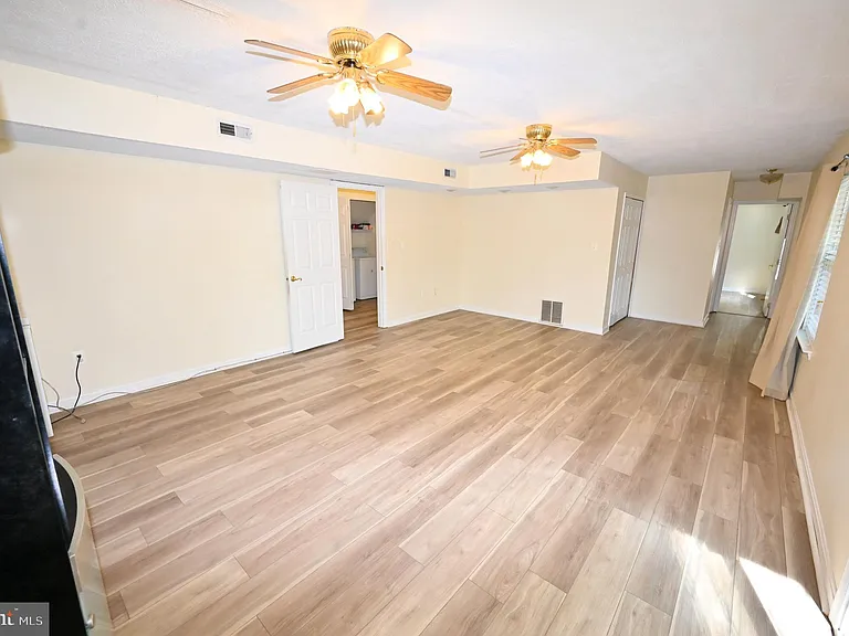9172 Granite Ct — Photo 58