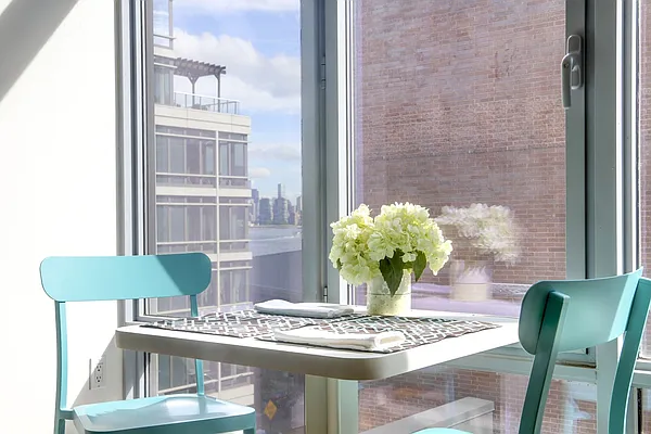 Sold by Compass | media 16