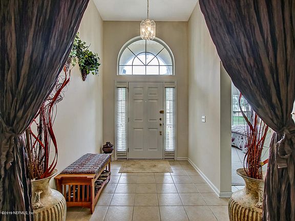 5th image of 8266 Warlin Dr N