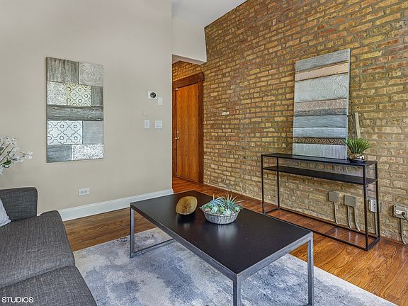 5th image of 4453 N Hamilton Ave #3