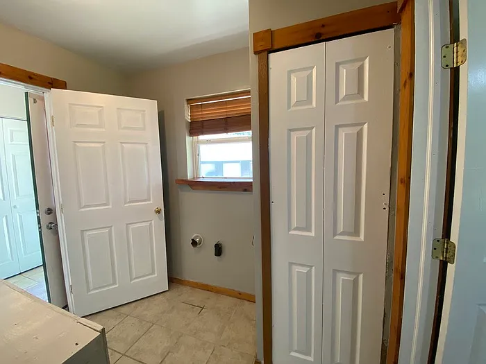 25088 Ridge Rd #LEFT — Photo 5