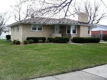 8446 Forest Ave photo 1