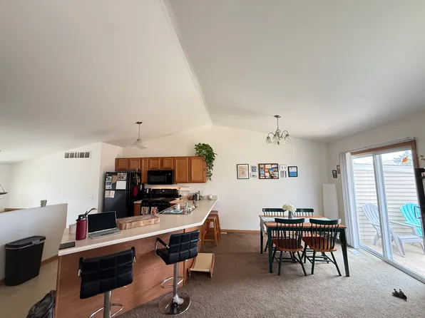 6250 Silver Fir St, Portage, MI 49024