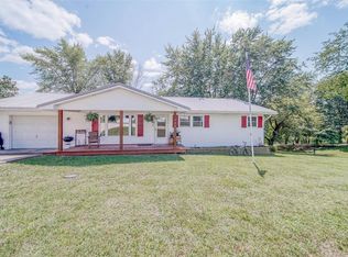 1305 E 1st St, Salem, MO 65560