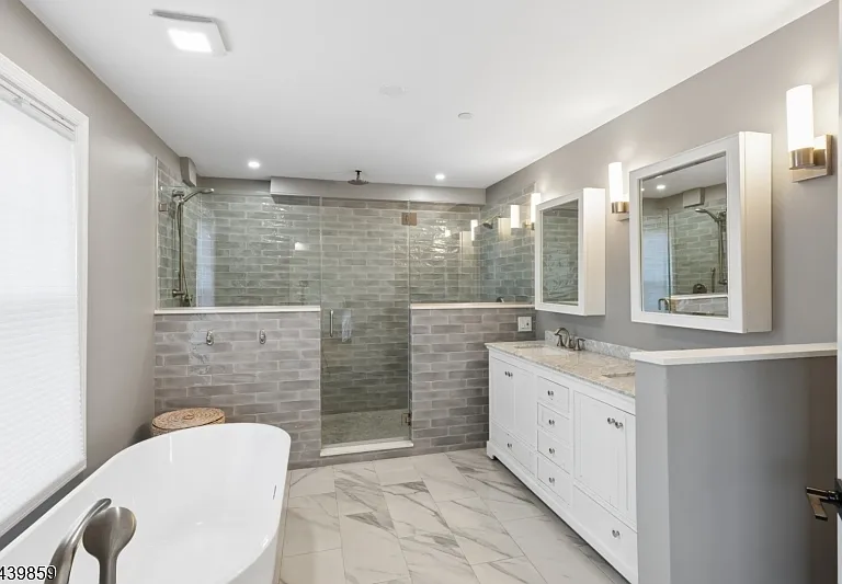 12 Forest Ave — Photo 29