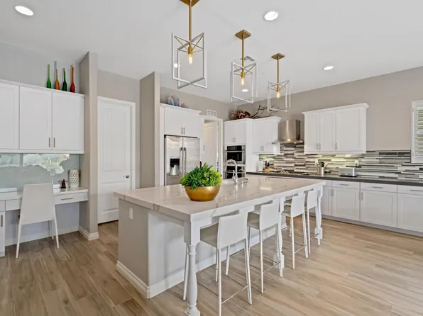 4150 Via Cararra, Palm Desert, CA 92260