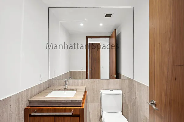 Sold by Manhattan Spaces | media 14