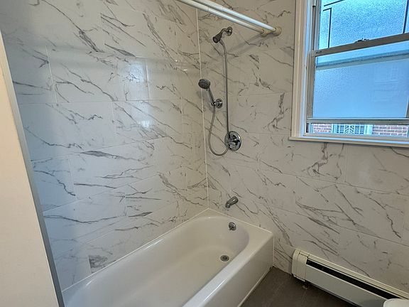 1st Floor Bathroom