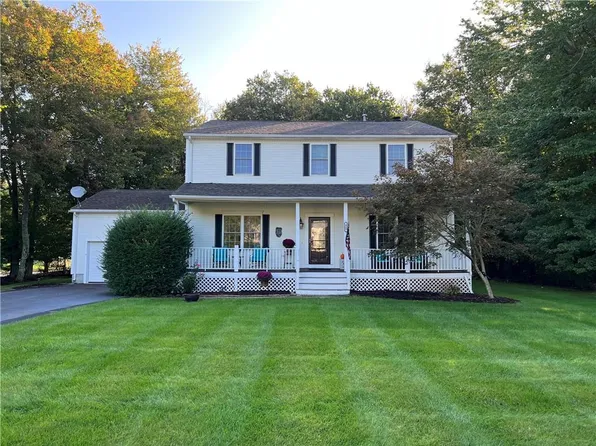 460 Westmoreland Ln N, Saunderstown, RI 02874