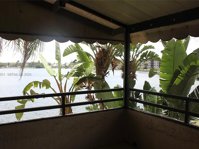 20145 NE 3rd Ct #12 — Photo 12