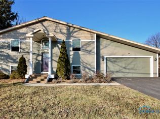 10562 Eckel Junction Rd, Perrysburg, OH 43551