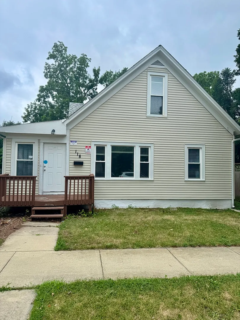 118 Wilcox Ave photo 1