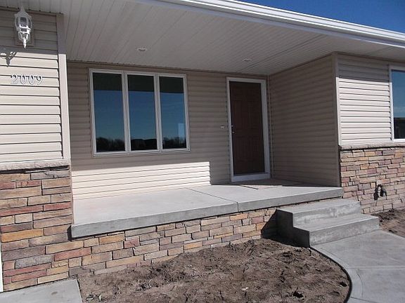 2nd image of 2009 Ebony Ln