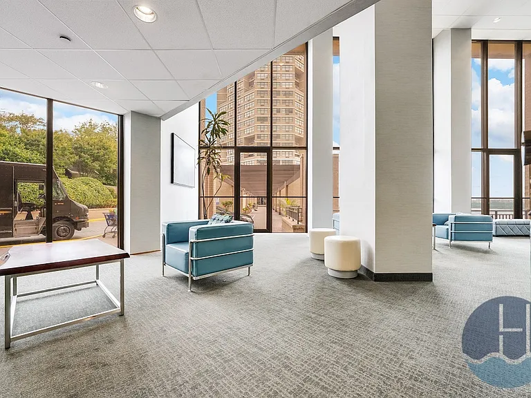 7002 Boulevard East #6F — Photo 14