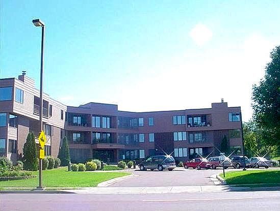 1st image of 601 Shoreacres Dr APT 201