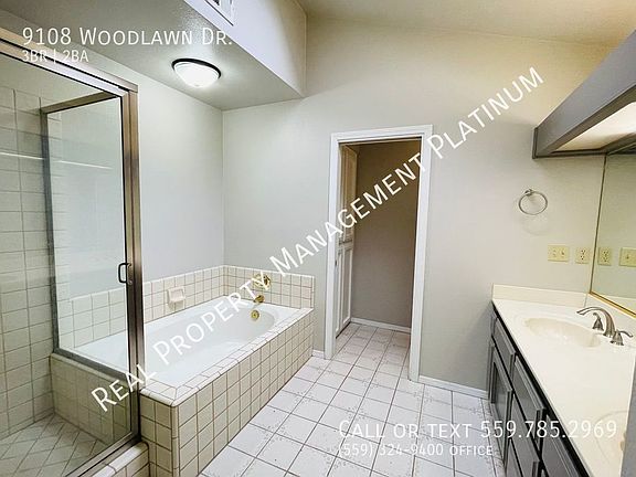 5th image of 9108 N Woodlawn Dr