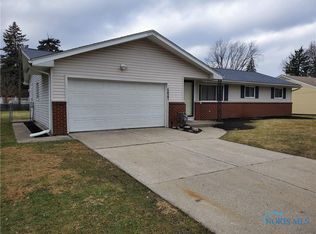 5847 Benalex Dr, Toledo, OH 43612