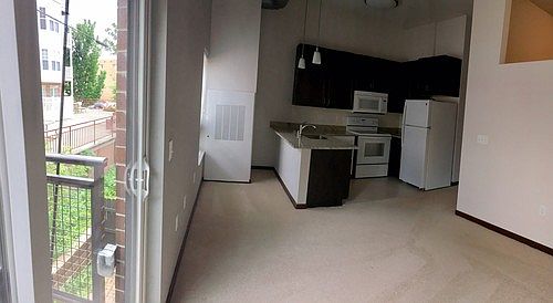 2nd image of 425 W Washington Ave APT 212