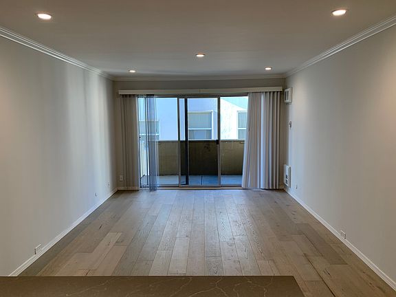 2nd image of 315 Wayne Pl APT 210