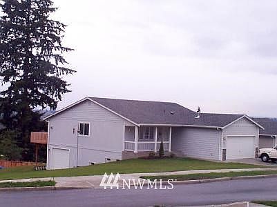 1st image of 7412 29th St NE (NP 23)