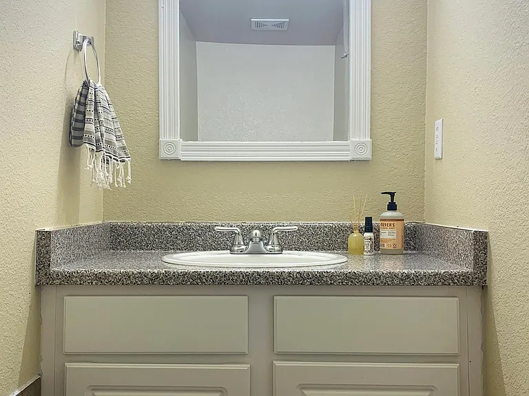 3745 Mariposa St — Photo 3