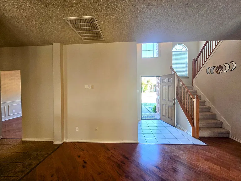 214 Glen Ridge Dr — Photo 10