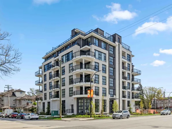 2446 Shaughnessy St #505, Pt Coquitlam, BC V3C 6M4