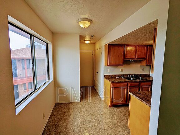 5th image of 315 Dorado Pl SE Unit C