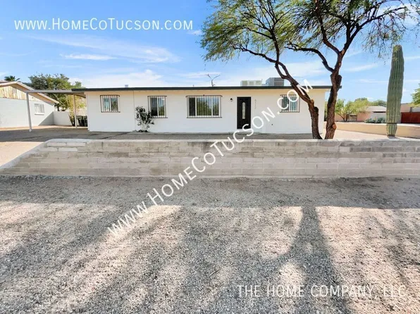 6112 E 27th St, Tucson, AZ 85711
