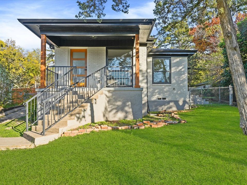 1st image of 1524 E Lakeview Dr
