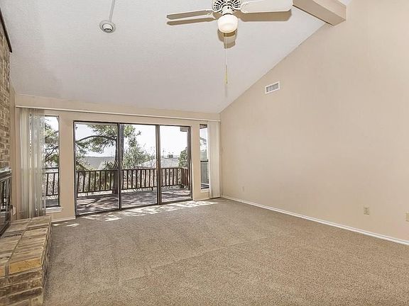 3rd image of 329 Columbia Dr