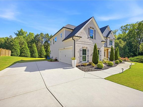 3rd image of 7055 Concord Brook Ln