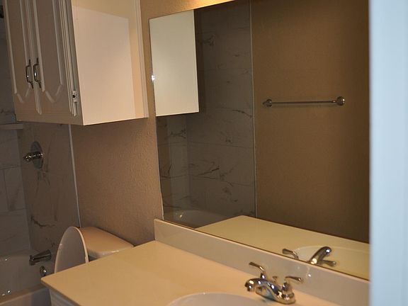 5th image of 119 Redman Ln