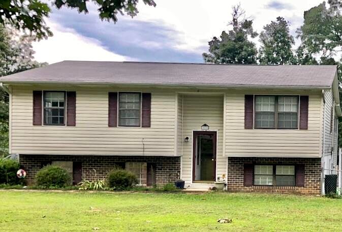 1st image of 2055 Rolling Brook Dr NE
