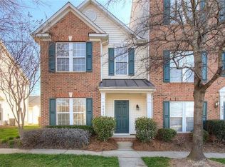 9523 Lina Ardrey Ln, Charlotte, NC 28277