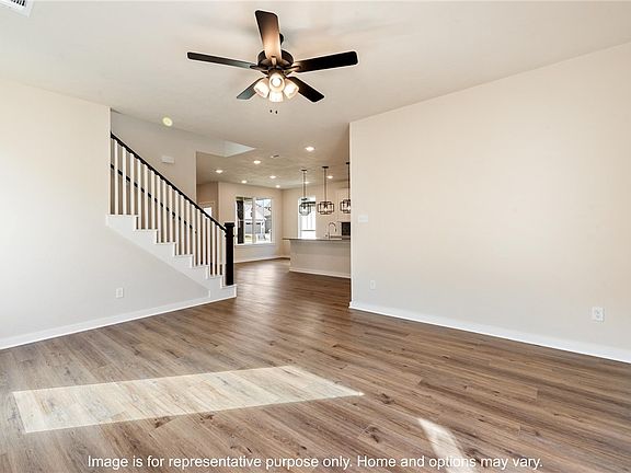 7th image of this home